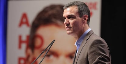 El presidente del Gobierno en funciones, Pedro Sánchez, en un mitin en Santander.