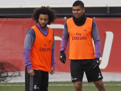 Marcelo e Casemiro em treino do Real.