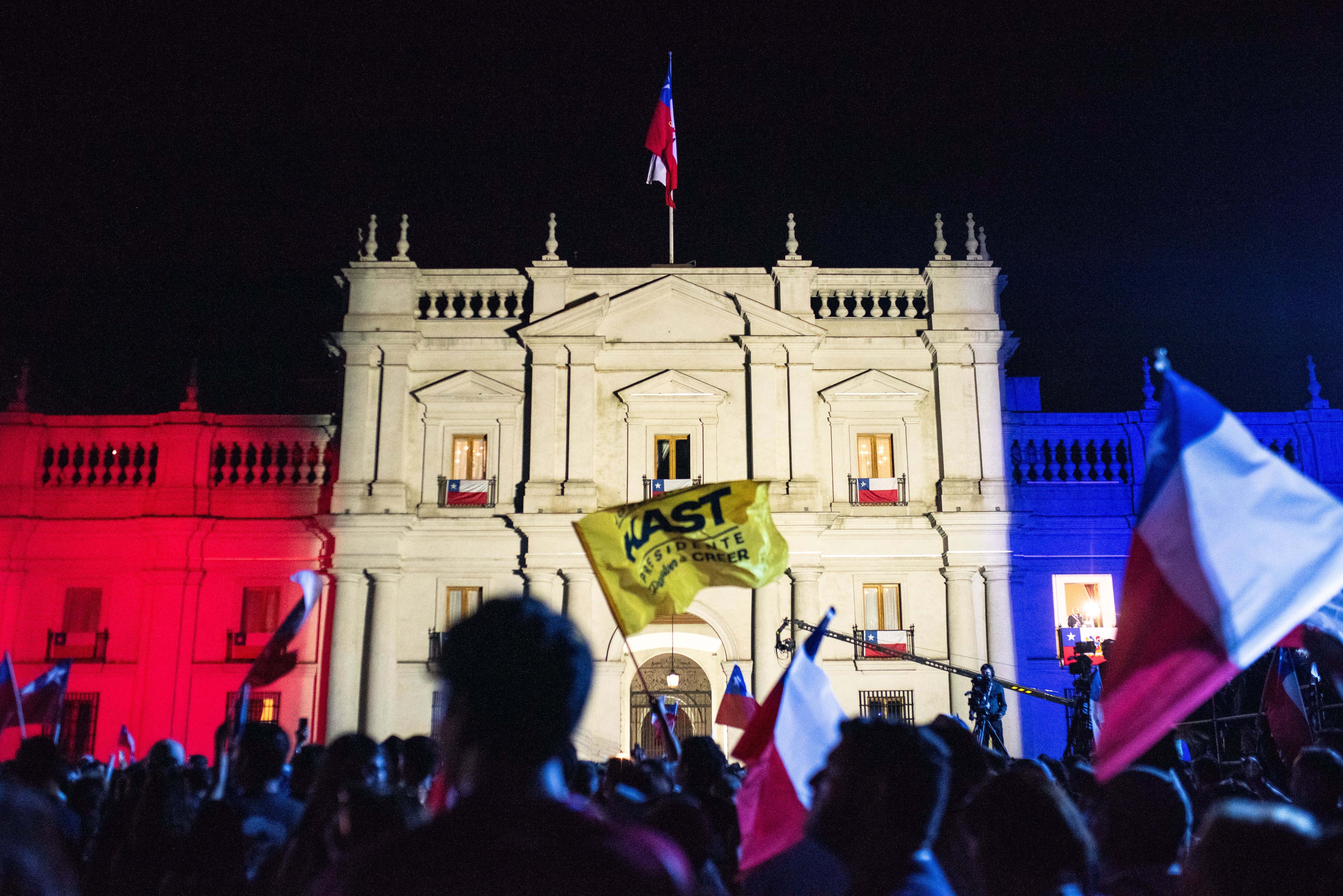 El Gobierno de Kast tropieza en su primer mes con las mismas piedras del arranque del mandato de Boric