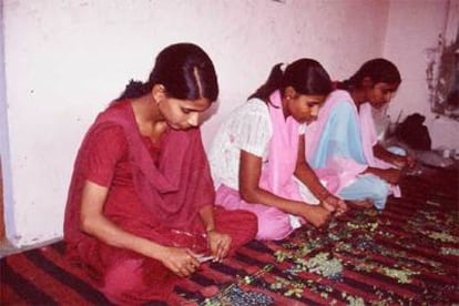 Mujeres de la cooperativa Kolaghat, cerca de Calcuta (India).