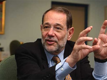 Javier Solana, en su despacho de Bruselas.