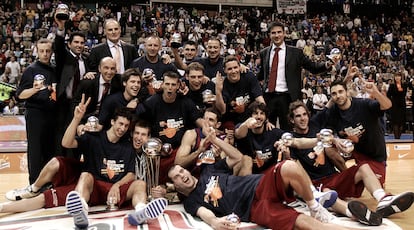 Málaga fue testigo de la final más esperada. El Barcelona de Marc Gasol y Navarro se enfrentaba al Real Madrid de Bullock y Raúl López. Los azulgrana salieron vencedores (69-53) en una final en la que se coló un protagonista inesperado: Jordi Trias, que fue nombrado MVP.