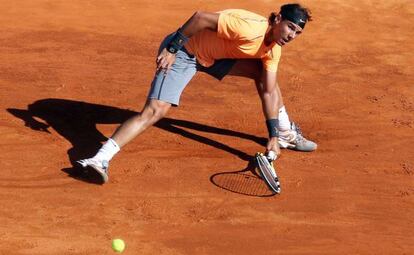 Nadal, durante su partido contra Simon.