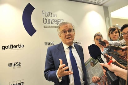 El presidente de la CNMV, Sebastián Albella, tras intervenir en el VII Foro del Consejero.