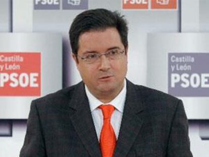 Entrevista con Óscar López