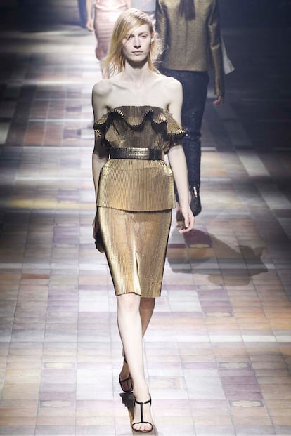 La metalizada retrospectiva de Lanvin