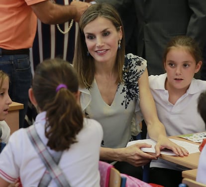 En septiembre de 2016, la Reina inauguró en Almería el curso escolar en España.