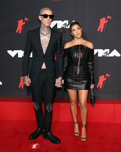 Travis Barker y Kourtney Kardashian.