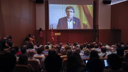 Carles Puigdemont durante la presentación de su partido ayer en Barcelona.