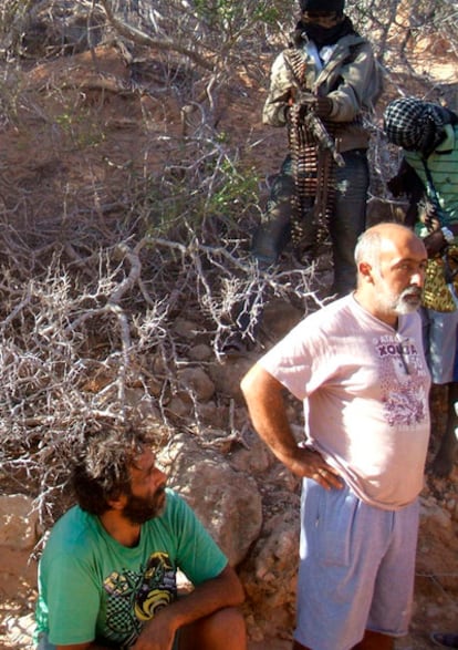 Juan Alfonso Rey Echeverri and José Alfonso García.