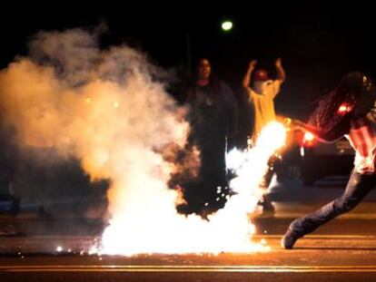 Enfrentamientos en las calle de Ferguson. 