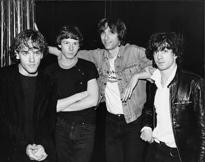 Los miembros de R.E.M., retratados en 1983.