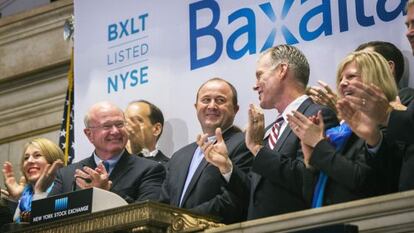 Ejecutivos de Baxalta en el New York Stock Exchange