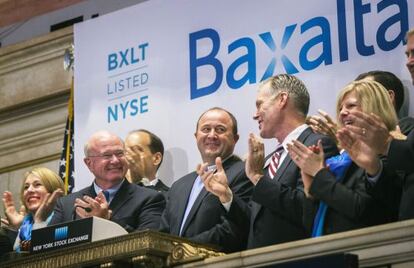 Ejecutivos de Baxalta en el New York Stock Exchange