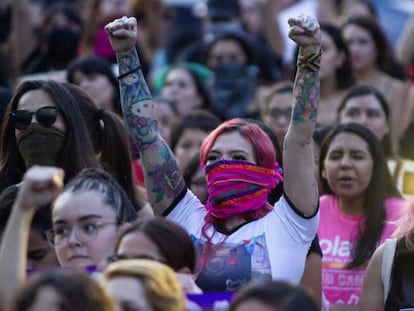 Mulheres em um protesto em 16 de agosto em Monterrey.