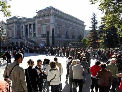 Cola en el Museo del Prado
