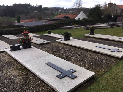 Uno de los lugares donde se celebran banquetes, pegado a un cementerio.