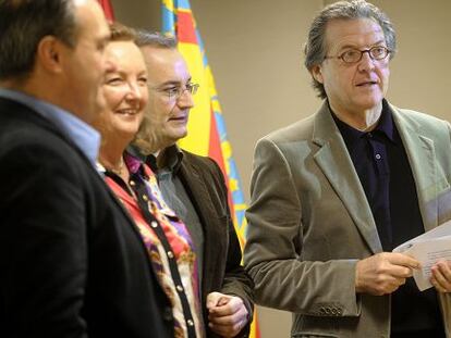 Joan Romero, a la derecha, en un acto sobre la España federal.