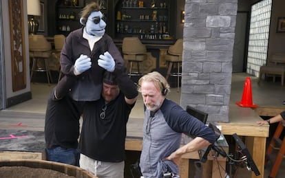 Brian Henson dirige '¿Quién está matando a los moñecos?', junto al titiritero Bill Barretta.