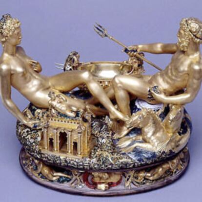 <i>Salero,</i> obra de Cellini, robado del Museo de Historia del Arte de Viena.

/ EPA