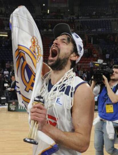 Llull celebra la conquista de la Copa de 2017 donde fue MVP