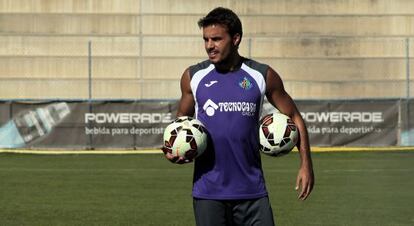 Pedro Le&oacute;n, en un entrenamiento del Getafe. 
 