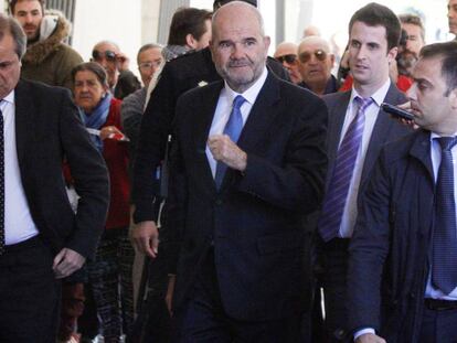 Manuel Chaves, a su llegada a los juzgados de Sevilla el pasado marzo. 