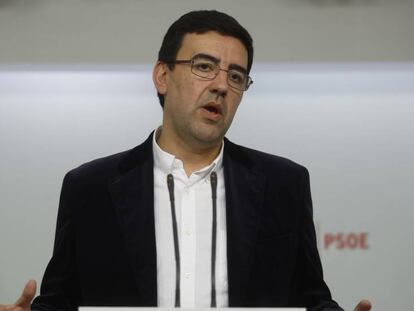 Mario Jim&eacute;nez, portavoz de la gestora del PSOE.