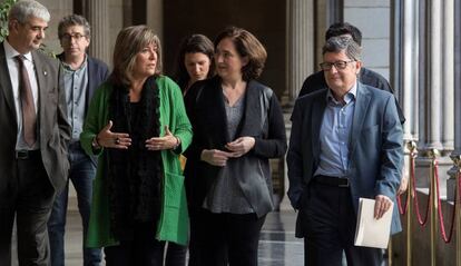 Marín, Colau y Tejedor en el Ayuntamiento de Barcelona