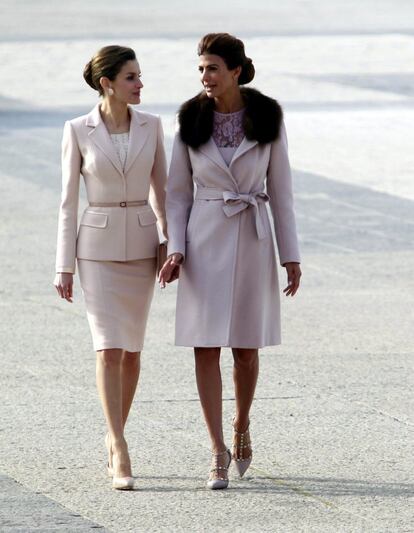 Letizia y Juliana Awada, esposa del presidente argentino, en febrero de 2017.