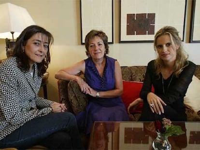 Rosario García de Vicuña, Ana Muñiz e Inma Shara.