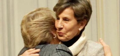 <span >Michelle Bachelet e Isabel Allende, las máximas dirigentes de la política chilena actual.</span>