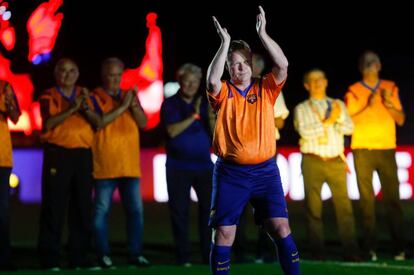 Koeman, durant un homenatge al Dream Team al Camp Nou.