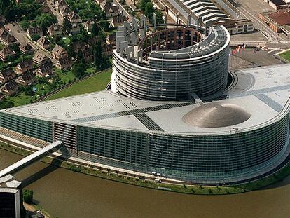 Imagen aérea del edificio sede del Parlamento Europeo, en Estrasburgo.