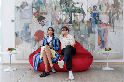 1. Velvet Buzzsaw

Thriller sobrenatural, que cuenta las terroríficas consecuecias a las que se enfrentan un crítico de arte, una galerista y una asistente cuando se hacen con los cuadros de un artista fallecido.

Con Jake Gyllenhaal, John Malkovich, Toni Collette y Tom Sturridge. Se preestrena en el Festival de Sundance y se podrá ver en Netflix desde el 1 de febrero.