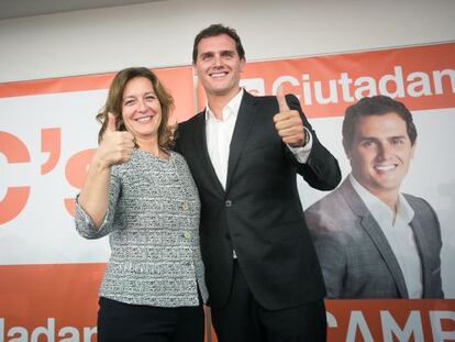 La candidata de Ciutadans, amb Albert Rivera a l'inici de campanya.