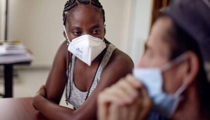 Laboratorio de tuberculosis en la Cl&iacute;nica Metrosalud de Medell&iacute;n, Colombia. 