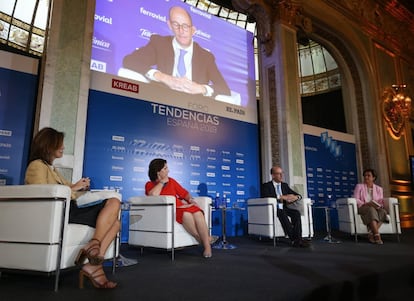 Alicia González, Helena Herrero, Daniel Carreño y Ángeles Santamaría.