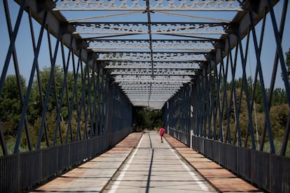 La carretera del puente de Titulcia aparece refernciada en repertorios de caminos del siglo XVI.