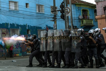 Policías militares brasileños durante un operativo.