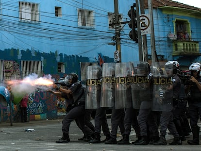 Policías militares brasileños durante un operativo.