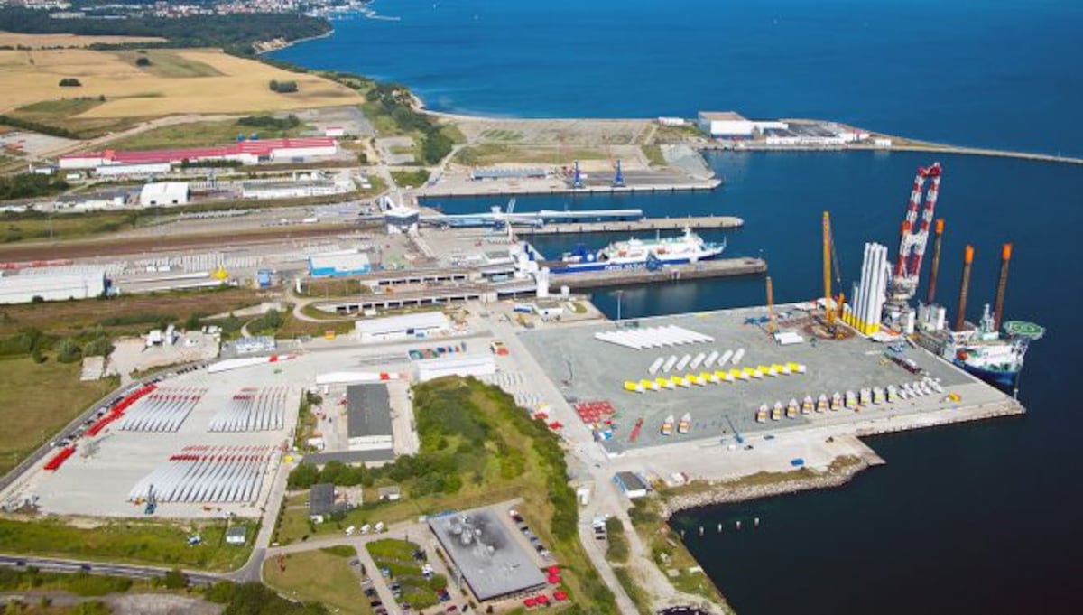 Vvblm Iberdrola activa un parque logístico en Alemania para su eólica marina ...