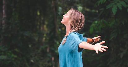 Essencial Oud busca posicionarse dentro del segmento de lujo, pero con una narrativa que mezcla sostenibilidad, bioinnovación y una selección de materias primas poco comunes fuera del circuito amazónico.