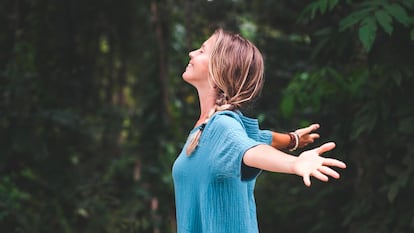 Essencial Oud busca posicionarse dentro del segmento de lujo, pero con una narrativa que mezcla sostenibilidad, bioinnovación y una selección de materias primas poco comunes fuera del circuito amazónico.