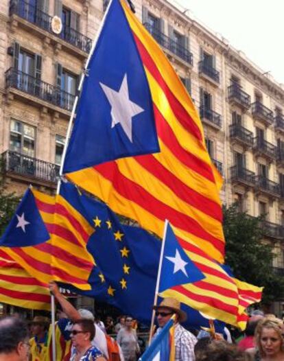 Nacionalisme, sobiranisme, independència... fils conductors dels títols de la Biblioteca del Catalanisme.