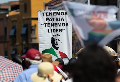 Simpatizantes de Lopez Obrador