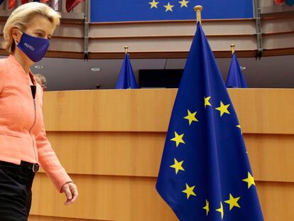 La presidenta de la Comisión Europea, Ursula von der Leyen, hoy en la Eurocámara.