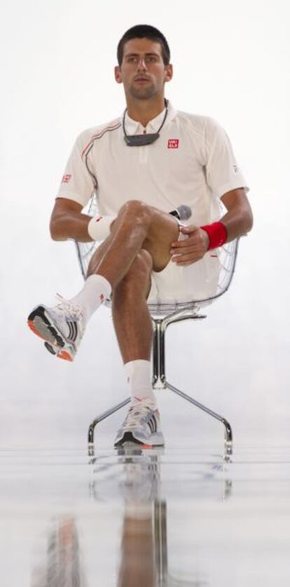 Novak Djokovic, con su nueva equipación de Uniqlo.