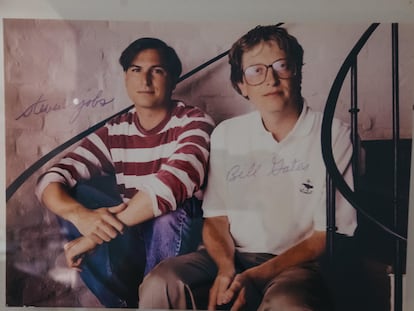 Portrait of Steve Jobs and Bill Gates on display at the Apple Museum in Prague.