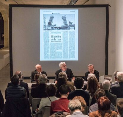 Norman Foster, Luis Fernández-Galiano y Rafael Moneo, ayer, en la sede de Ivorypress en Madrid.